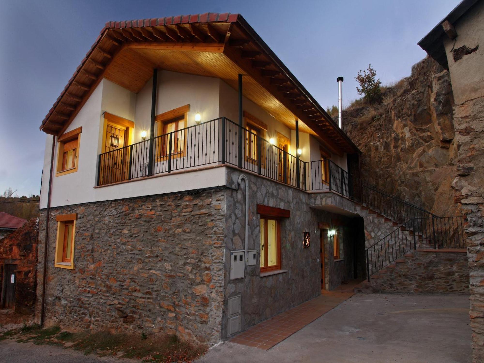 Belvilla By Oyo Casa Rural Leon II La Omañuela Exterior foto